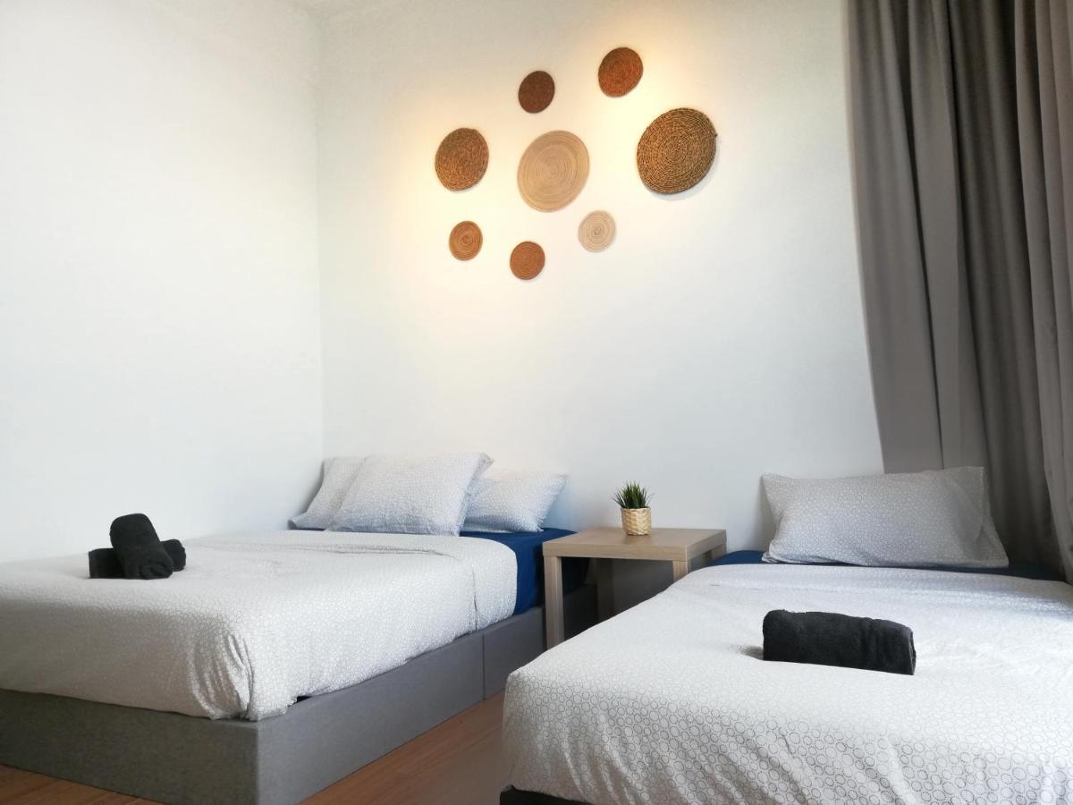 Apartment Subang Residence, Spacious With Balcony, Walking Distance To Summit, 5min To Sunway Subang Jaya